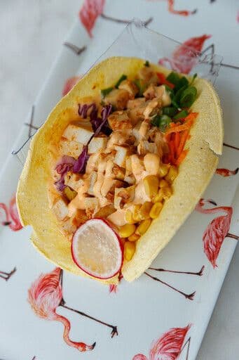 Tacos Poulet grillé glacé au soja / Soya glazed grilled chicken Tacos