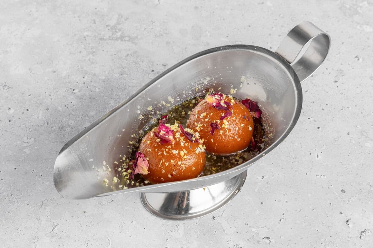 Gulab Jamun (2 pc)