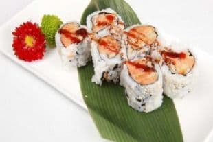 H15. Sweet Potato Tempura Maki (6 pcs)