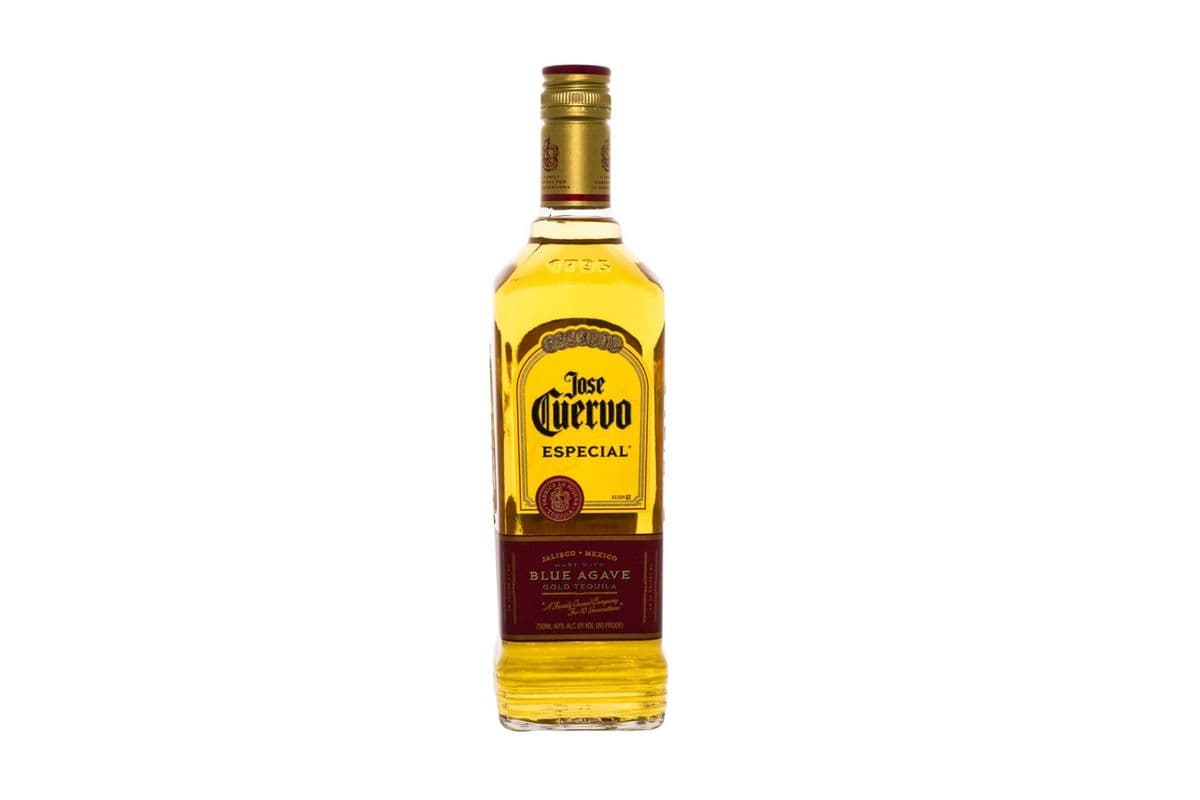 Jose Quervo Gold 750 ML (1 x 750 ML)
