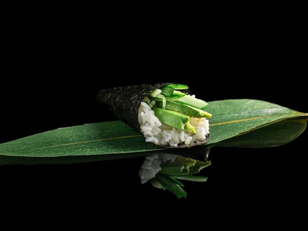 Avocado Cucumber Handroll