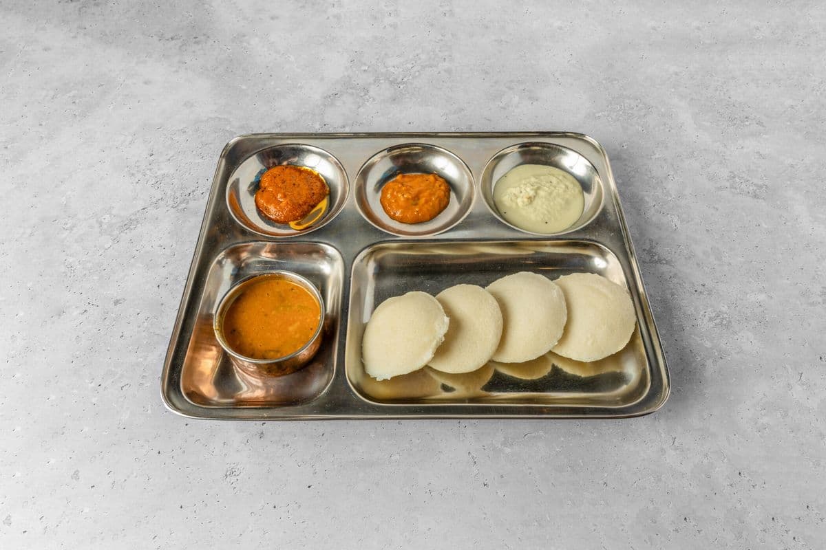 Madurai Mallipoo Idli