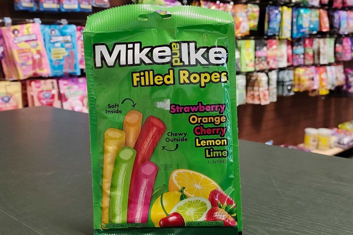 Mike & Ike Filled Ropes (85g) (85g)