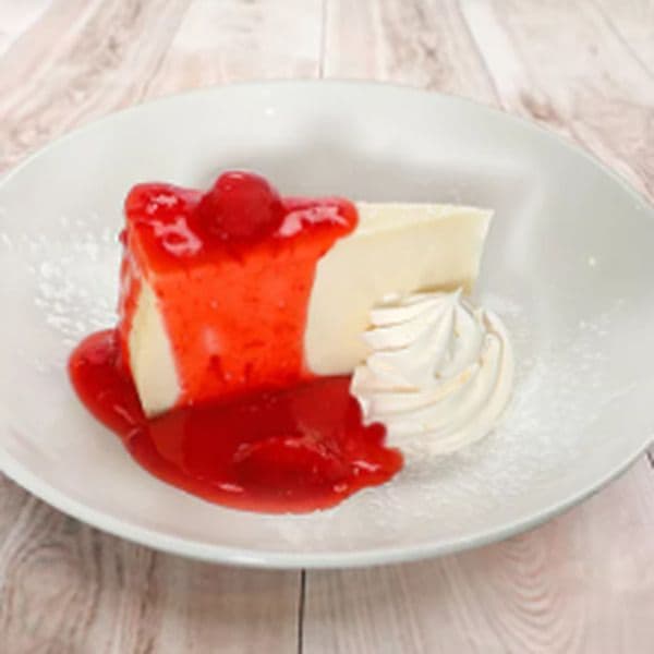 CREAMY CHEESECAKE