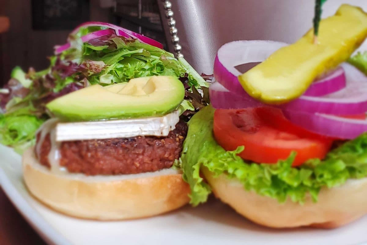 Lightlife Signature Vegetarian Burger
