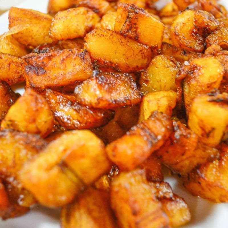 Plantain Bananas / Bananes Plantain