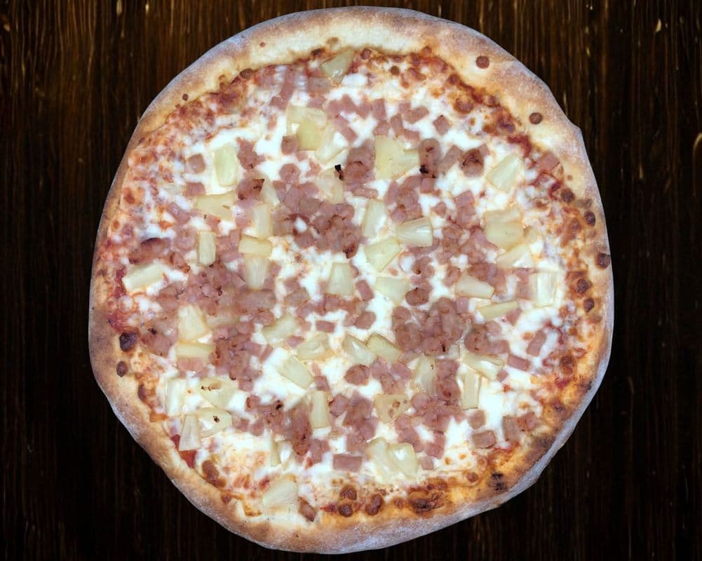Hawaiian Pizza
