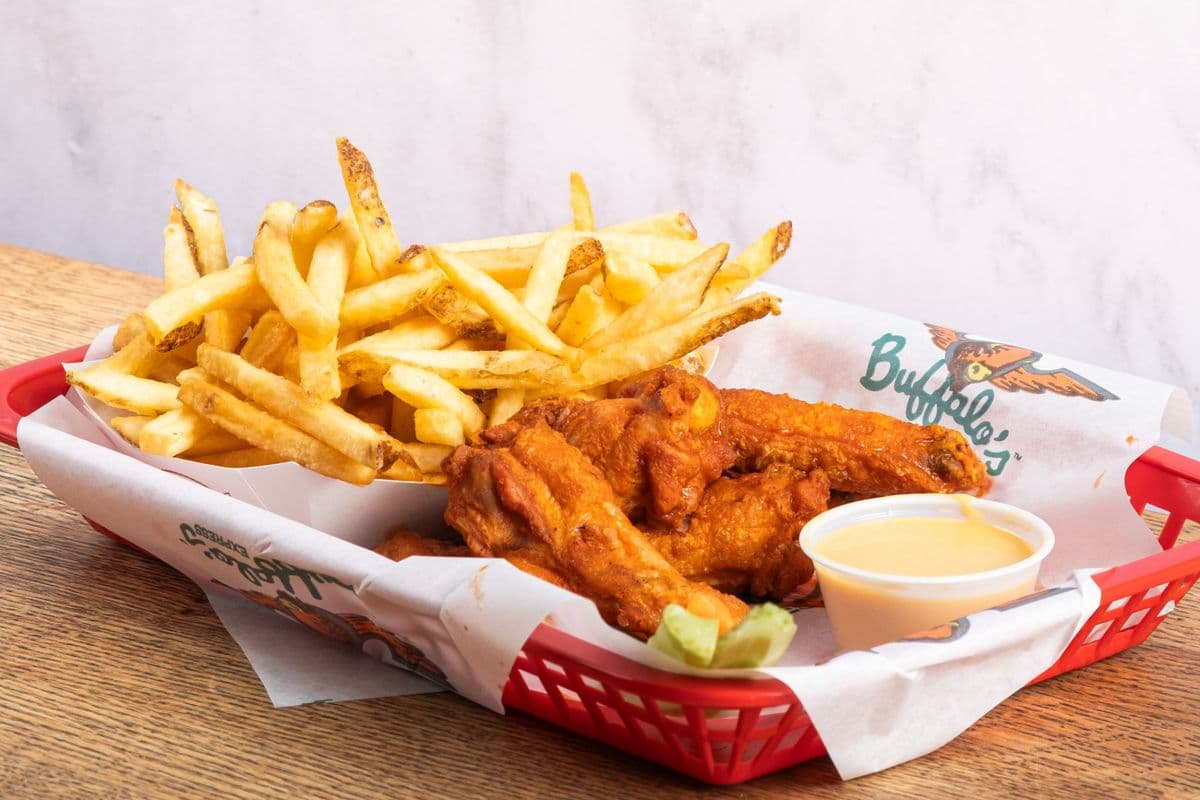 BUFFALO WINGS MEAL