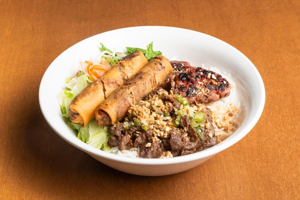 17. Special Vermicelli Bowl - Bun Dac Diet