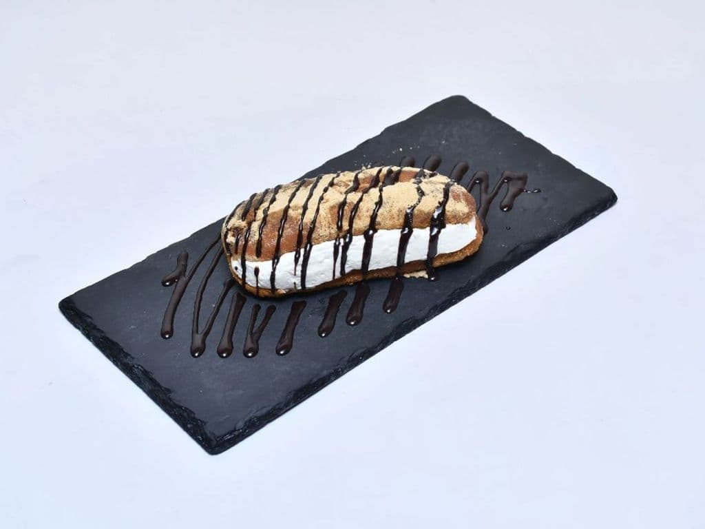Chocolate Purée Sweet Bun (new)