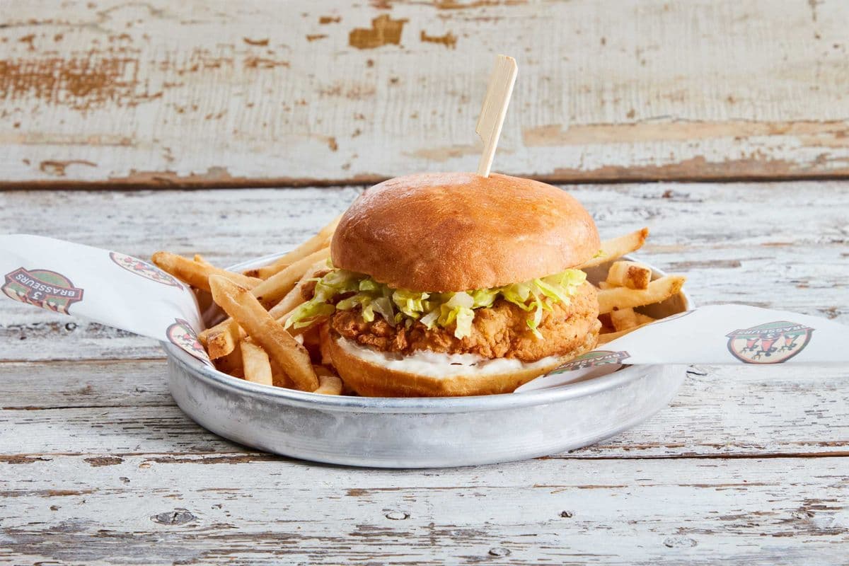 Sandwich poulet frit / Fried Chicken Sandwich