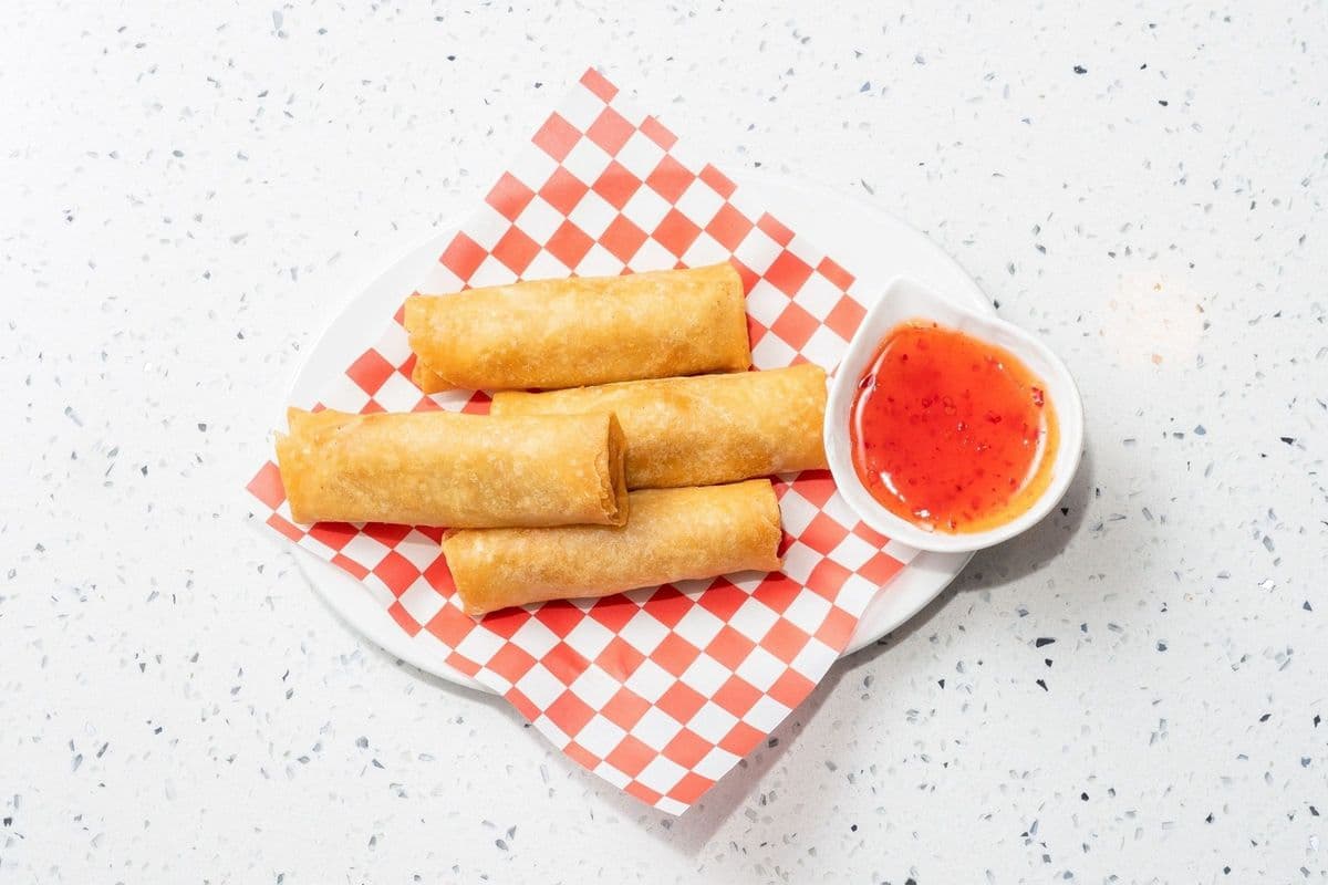 Small Vegetable Spring Rolls (4pcs)小素春卷