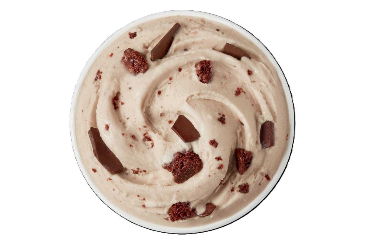 Mocha Brownie Mudslide Blizzard® Treat
