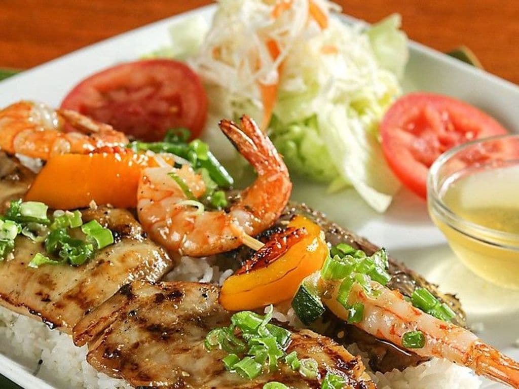 (35)- Poulet, Boeuf et Crevettes Grillés