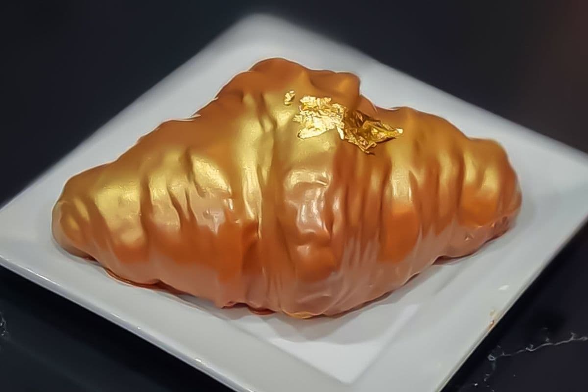 Golden Nutella Croissant