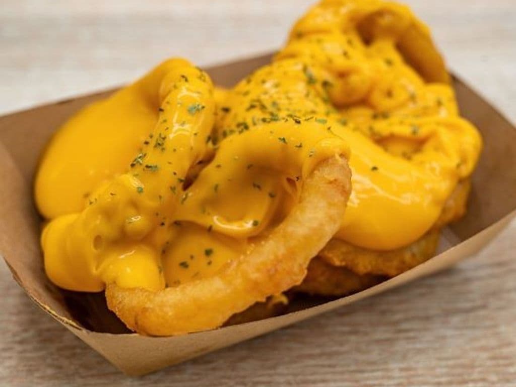 Cheesy Onion Rings
