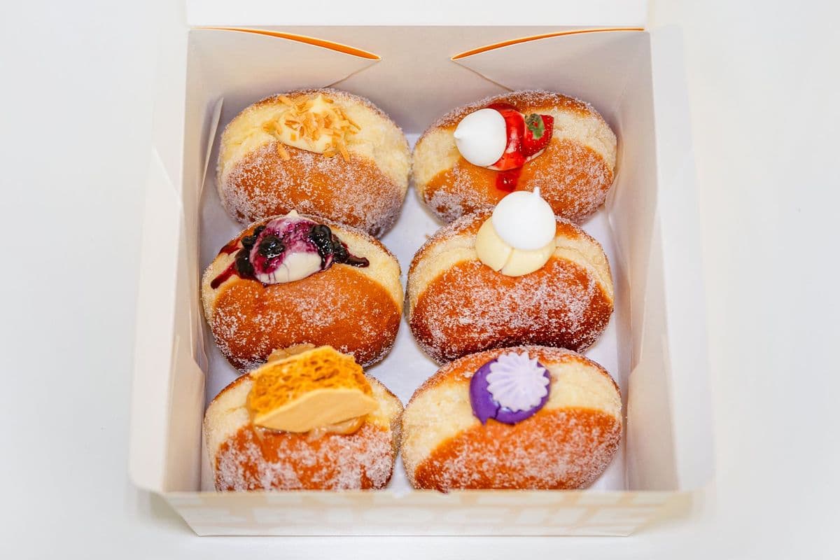 ⭐ Assorted Pack of 6 (👨‍👩‍👧 Sharing Box)