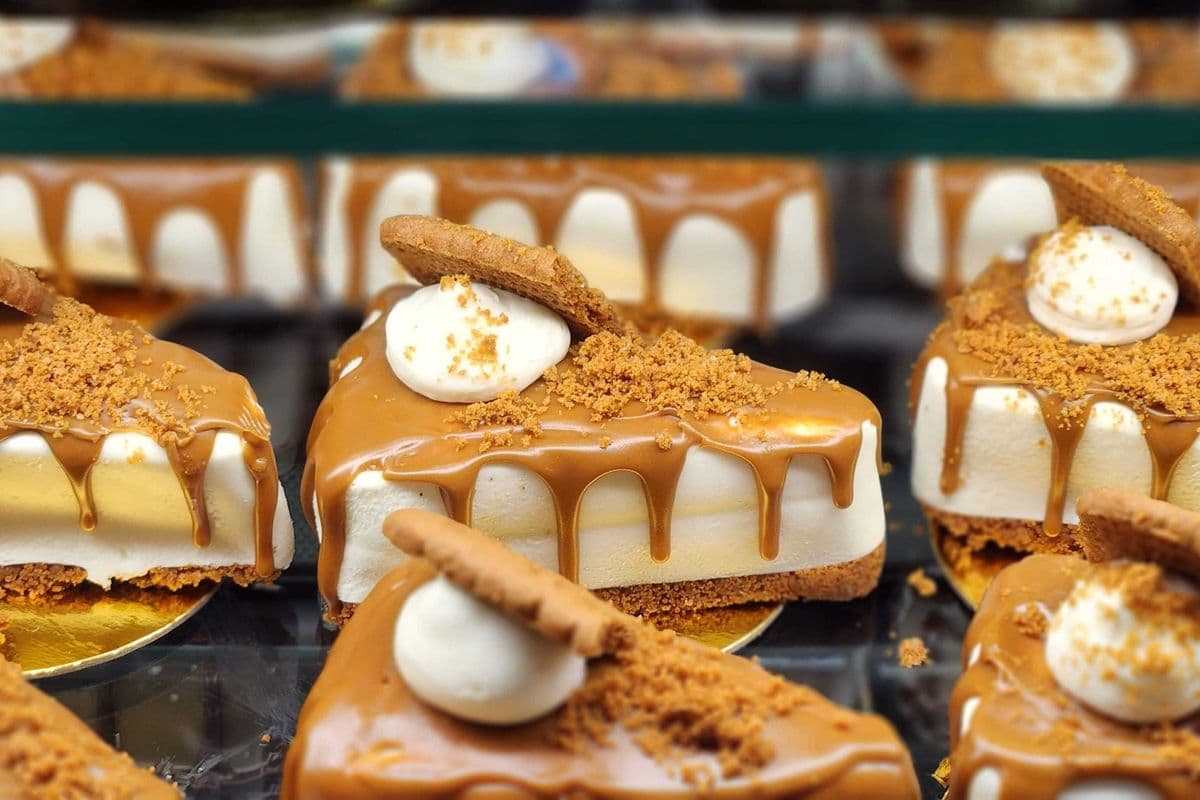 Lotus Mousse Slice