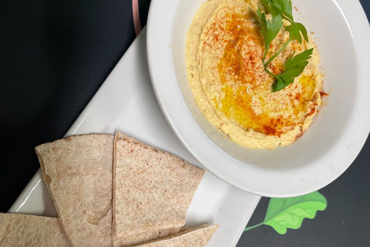 Hummus & Pita bread