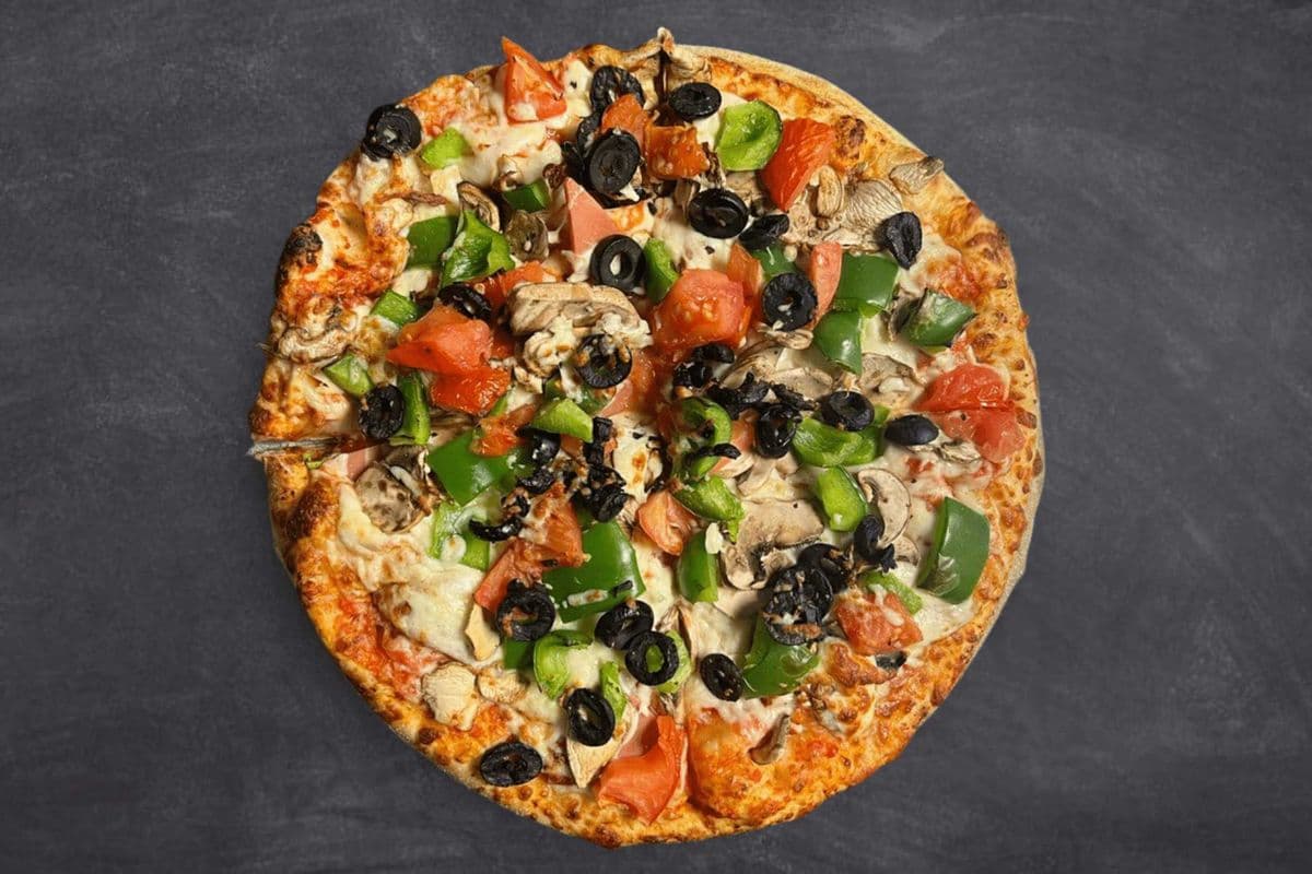 Pizzas 14" - Pizza Végétarienne / Vegetarian Pizza
