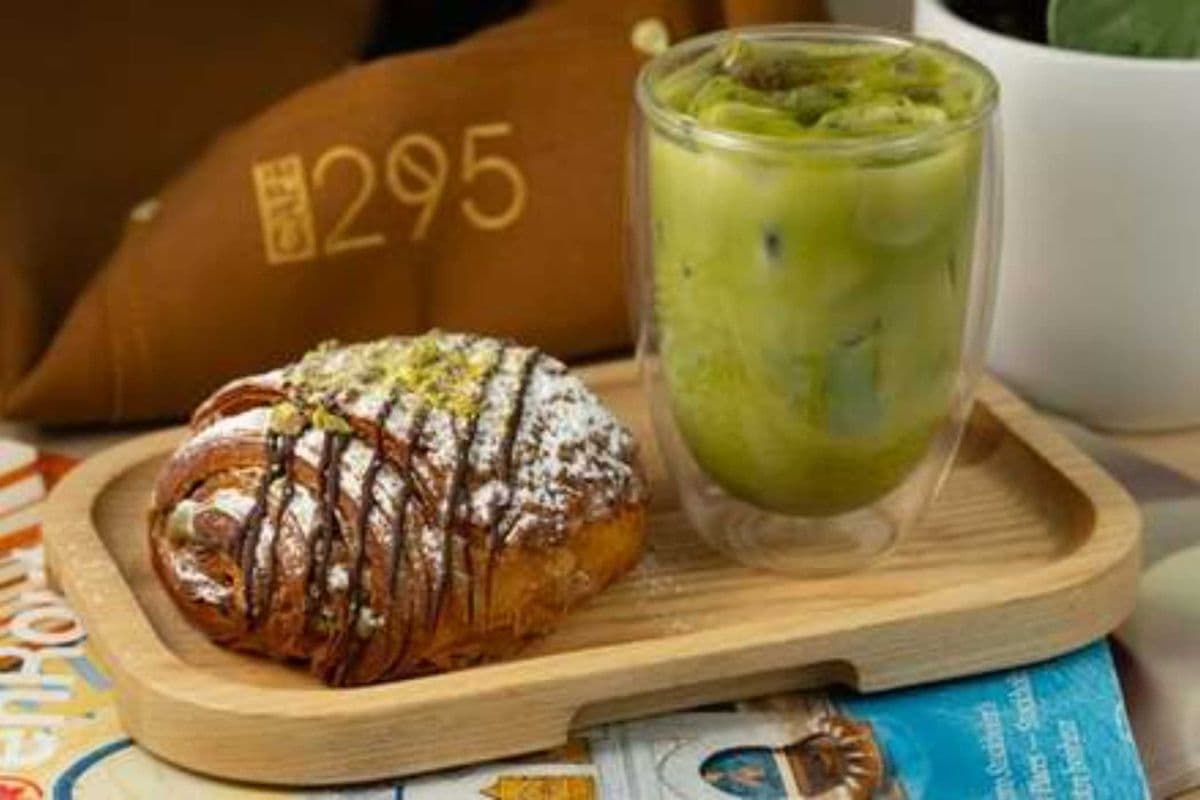 Chocolate Croissant
