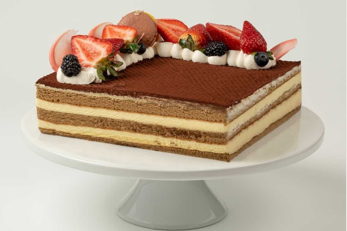 Tiramisu Cake (8")