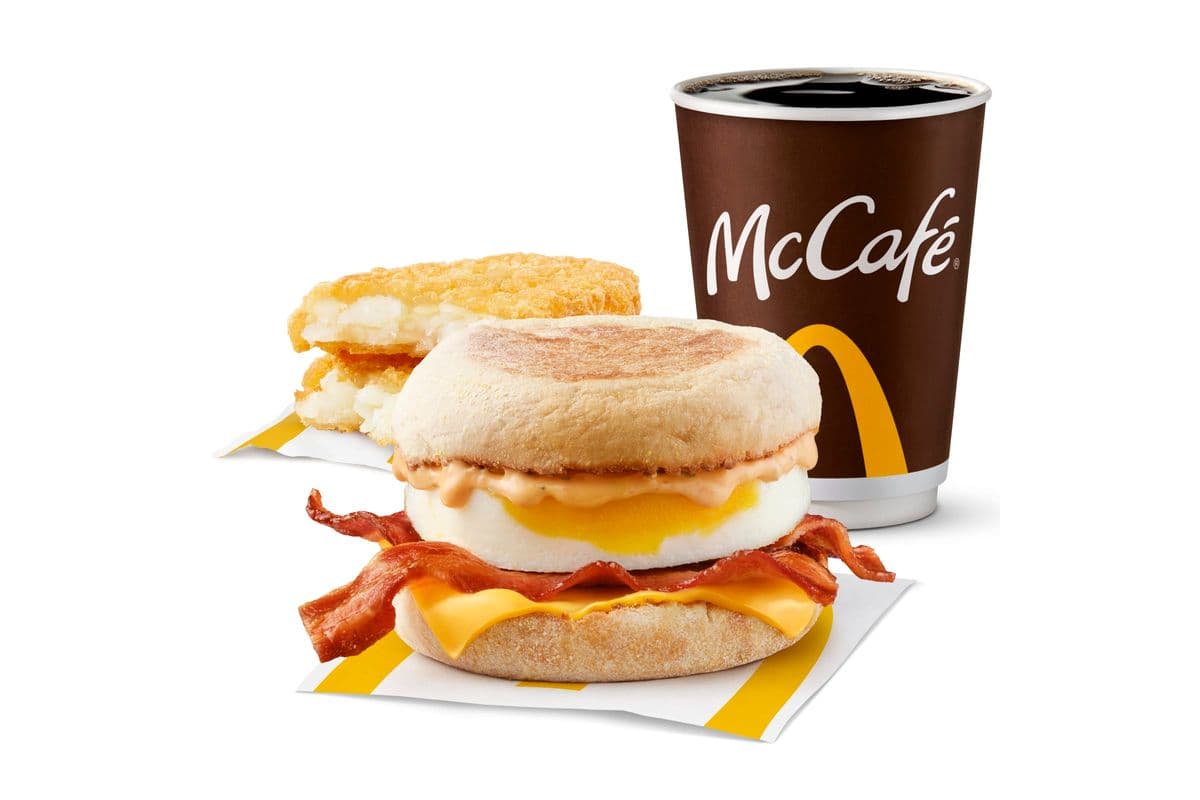 Frank’s RedHot Creamy Garlic Bacon ‘N Egg McMfn VM [520.0 Cals]