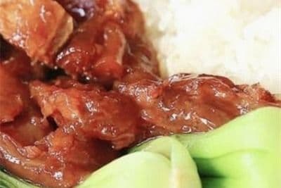 H05. Tendon with Seasonal Vegetable on Rice 时菜牛筋饭