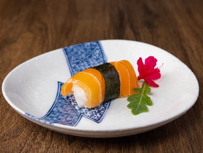 Vegan Salmon Nigiri (2pcs)