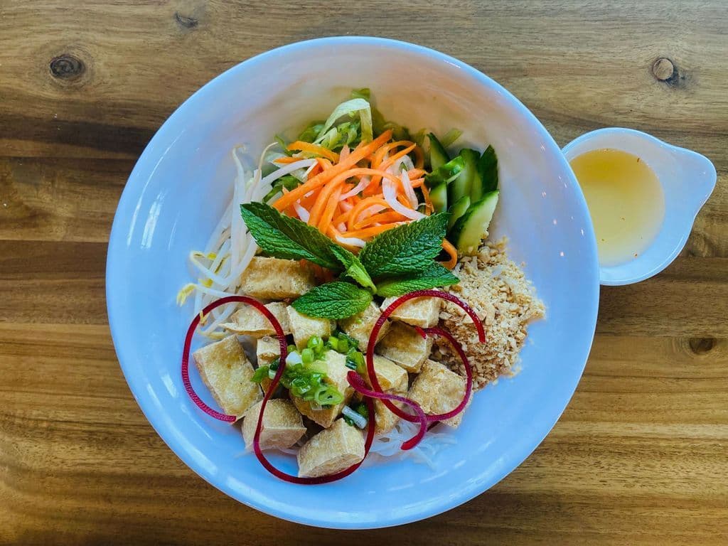 Crispy Tofu on Vermicelli Noodle
