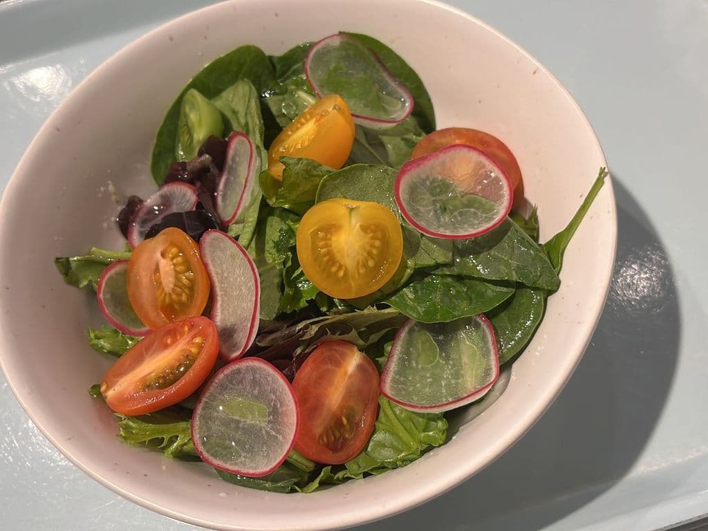 Small Mixed Green Salad (V)  (時令沙律）