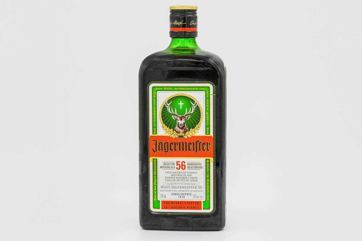 Jagermeister Herbal Liqueur (1 x 750 ml)