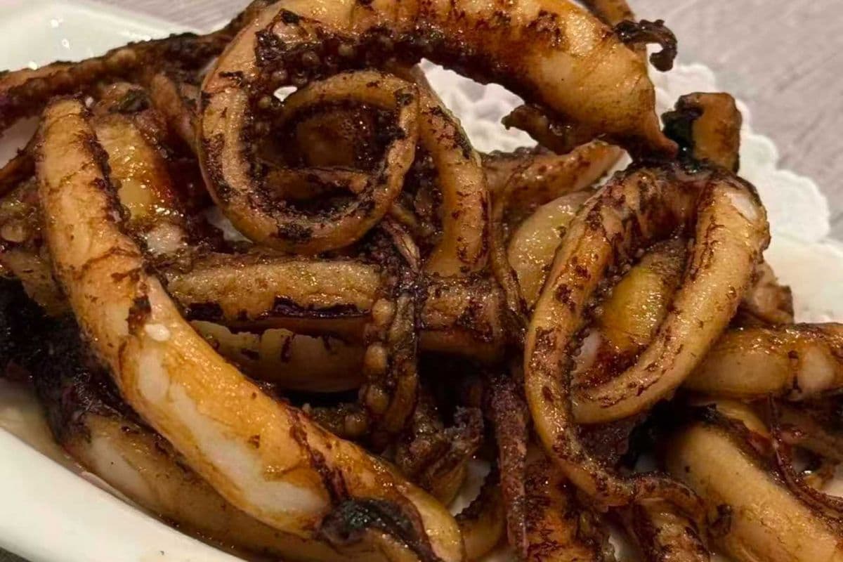 Deep Fried Squid Tentacles 🔥🔥 五香鱿鱼须