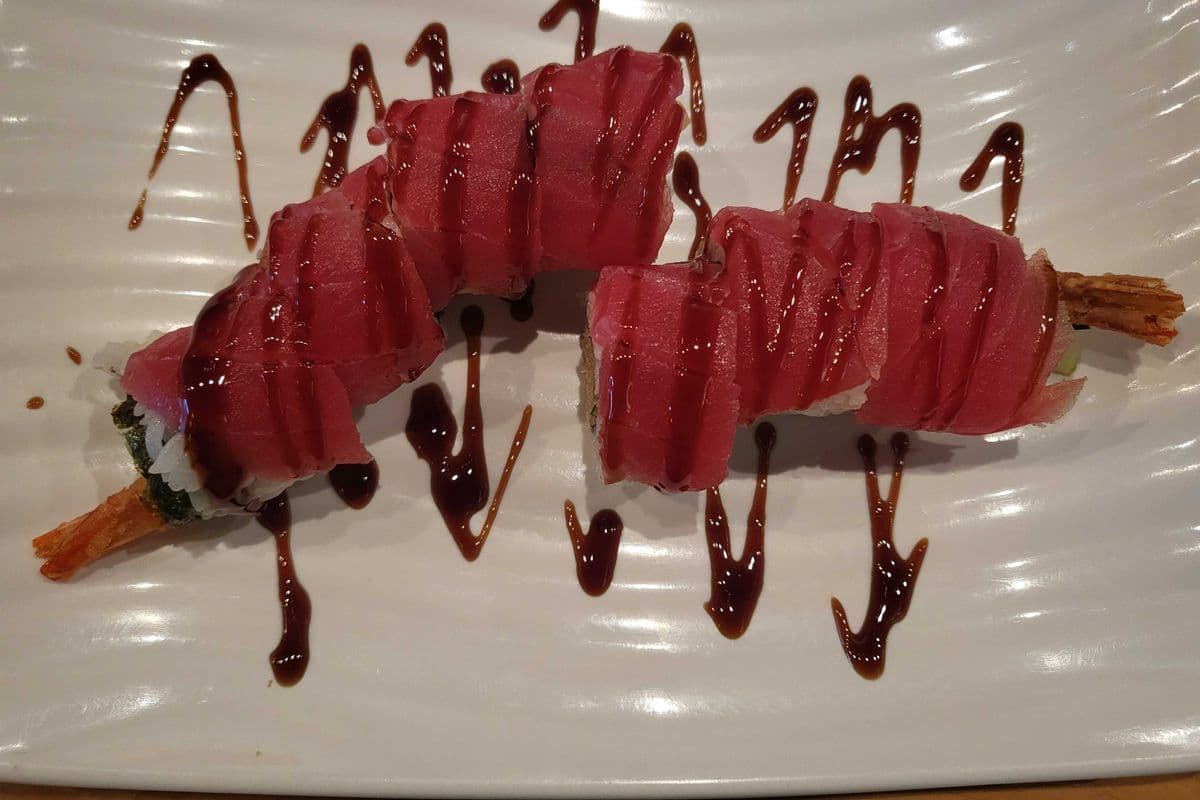 Red Dragon Roll (7 pcs)