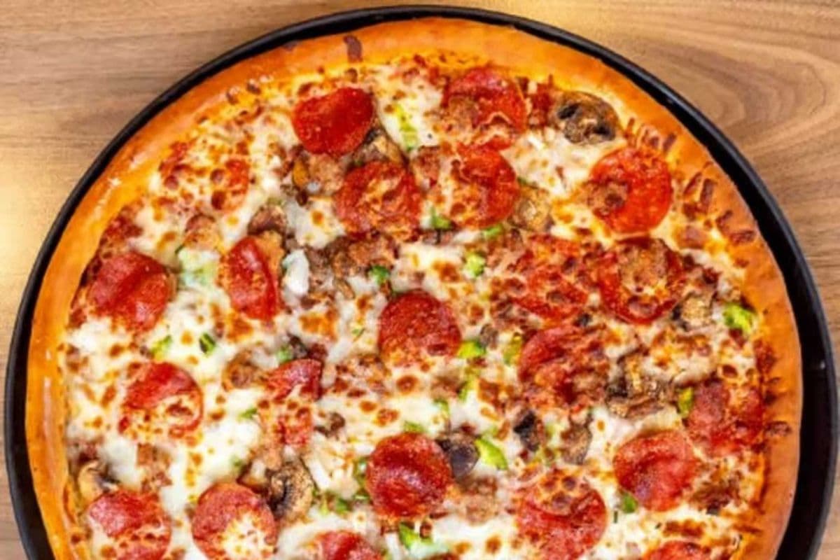 Greek Pepperoni Pizza