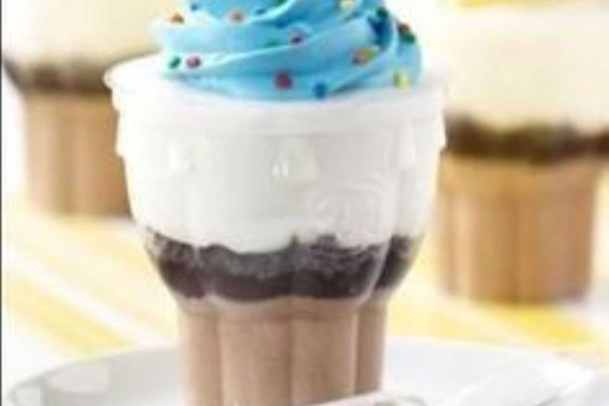 Single DQ Cupcake