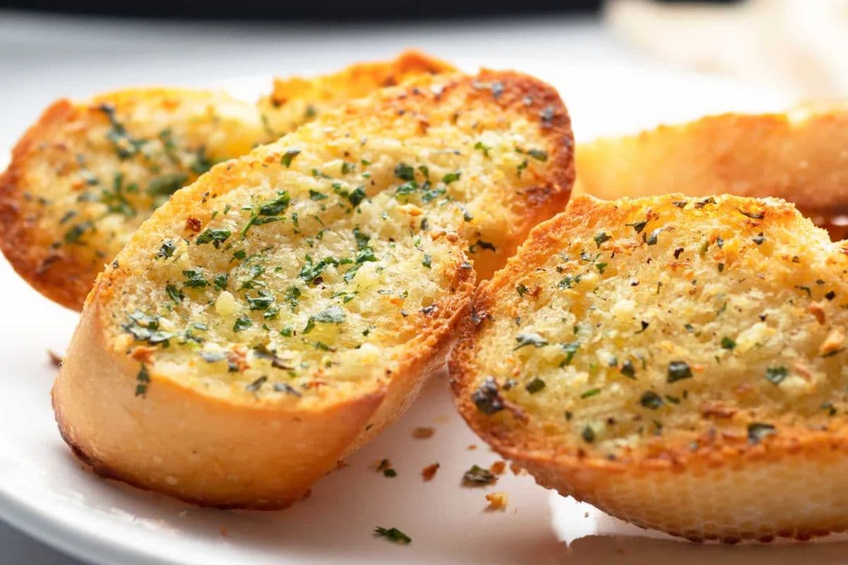 Cheesy Garlic Bread
