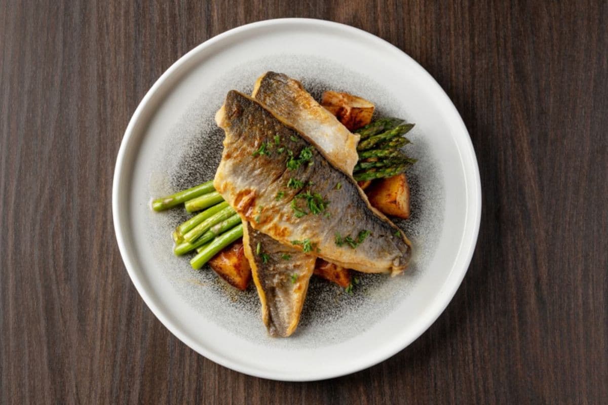 Pan-Seared Branzino (Seabass) (2 pcs)