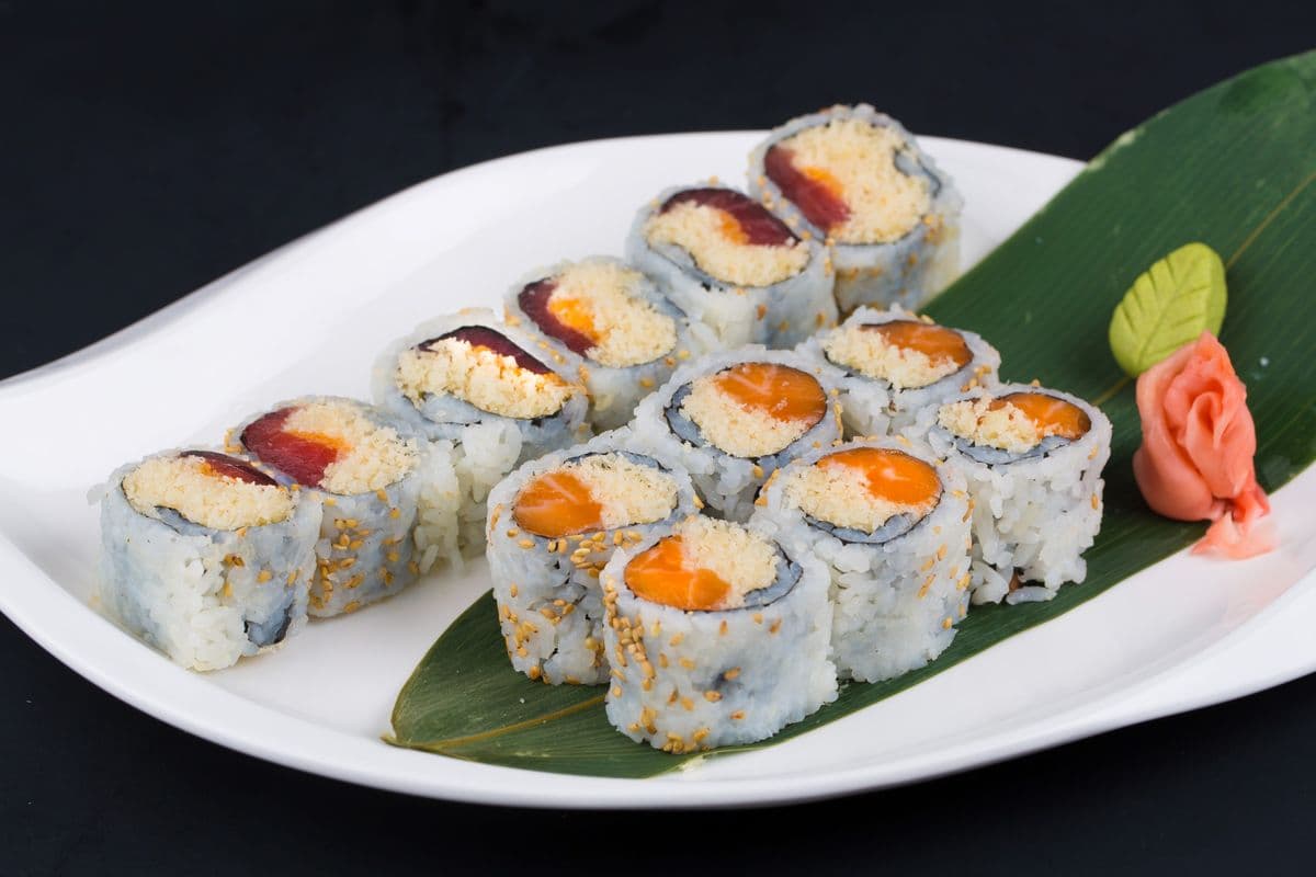 LS4. Lunch Special (12 pcs)