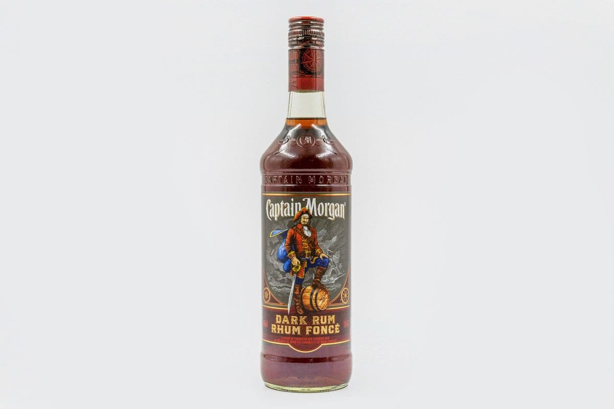 Captain Morgan Dark Rum 750ML (1 x 750ml)