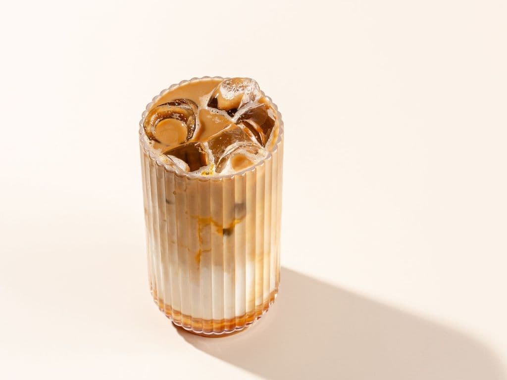 NEW! Iced Mango Latte 16oz