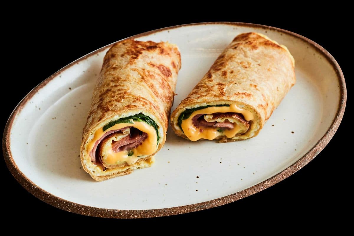Egg Wrap with Omelette and Sucuk