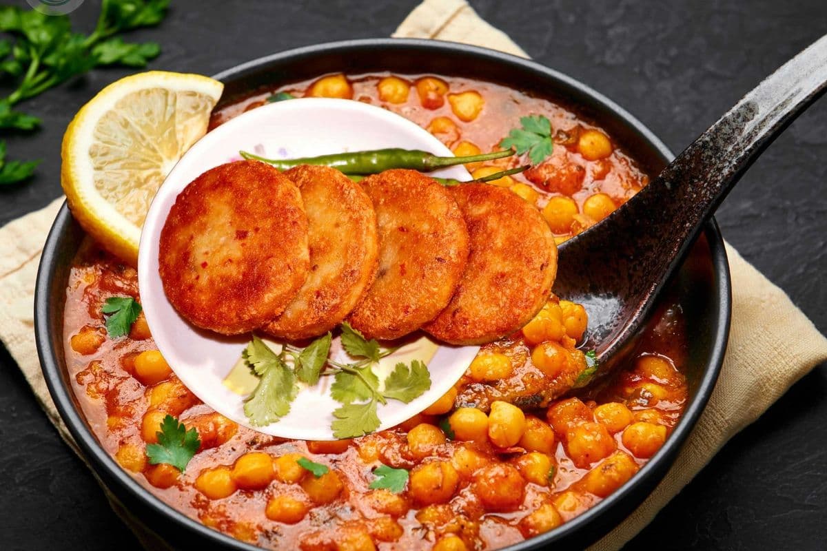Chhole Aloo Tikki