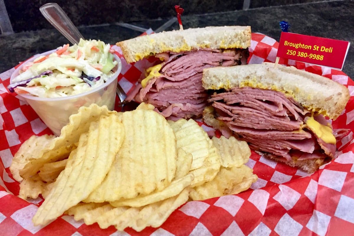 Famous Montreal Smoked Meat Combo (Super Size)