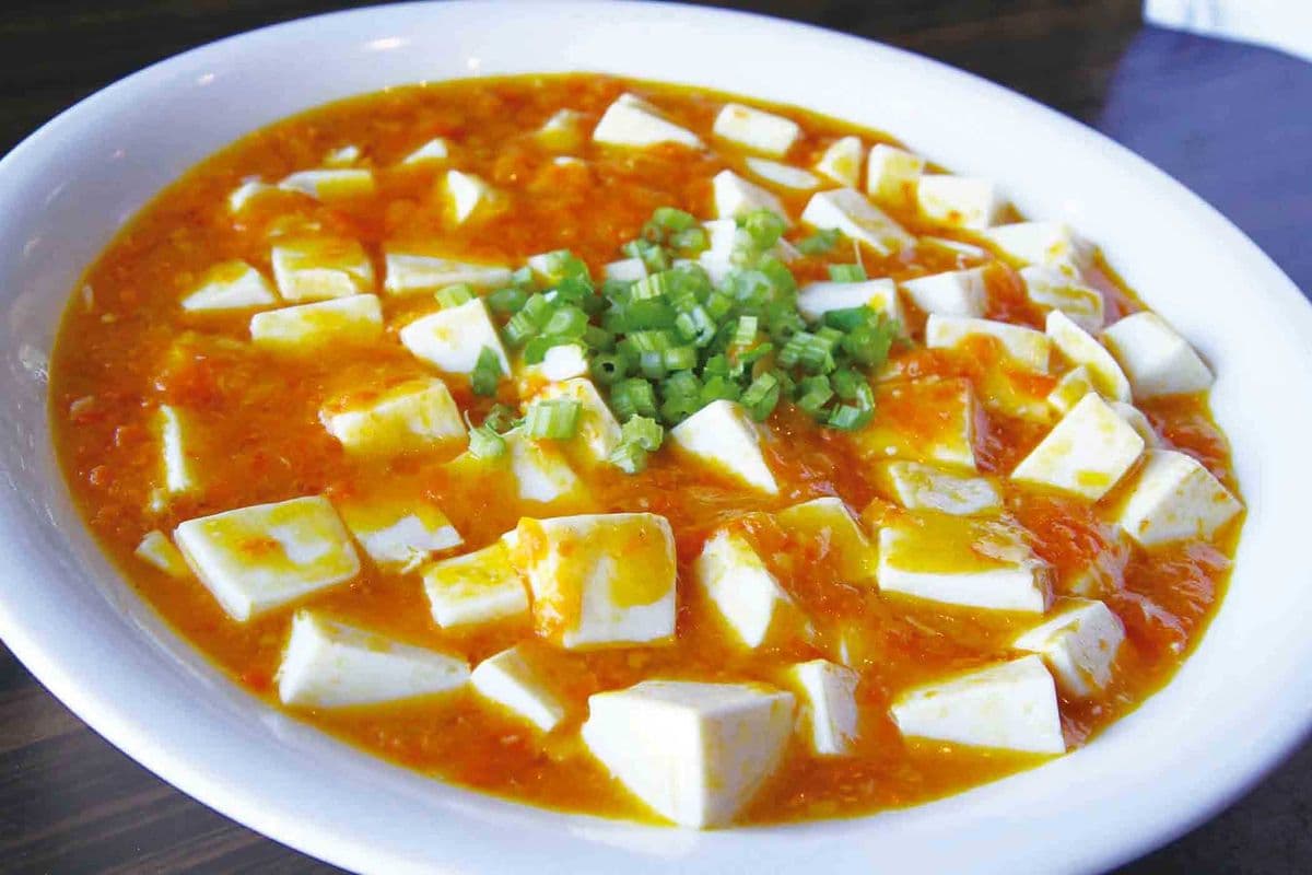 Soft Tofu with Crab Meat Sauce 蟹黃豆腐