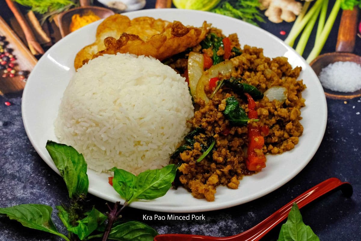 Basil minced pork