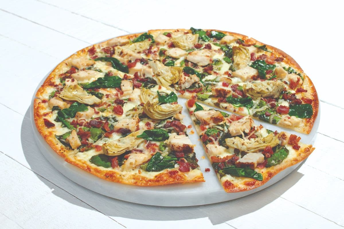 Medium Chicken Bacon Artichoke Pizza