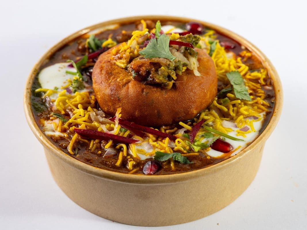 Aloo Tikki Chaat