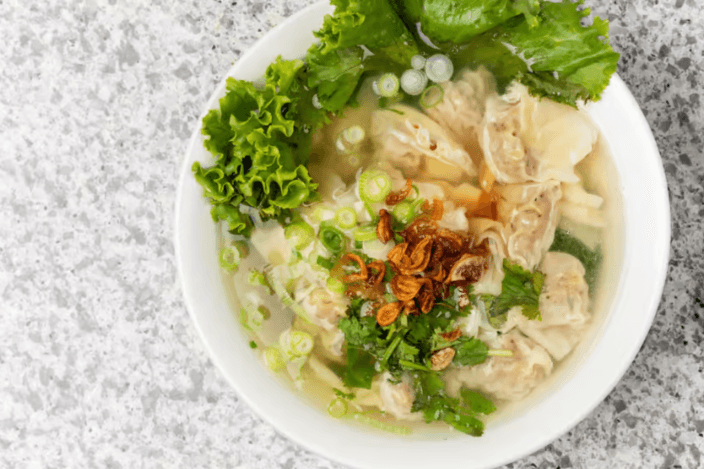 3. Wonton Soup - Hoanh Thanh
