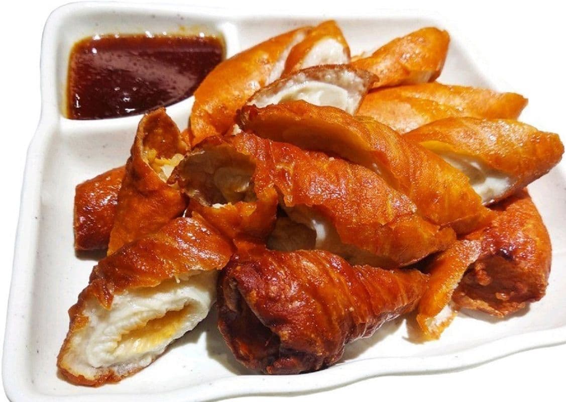 8. Deep-Fried Pork Intestine 酥炸大腸